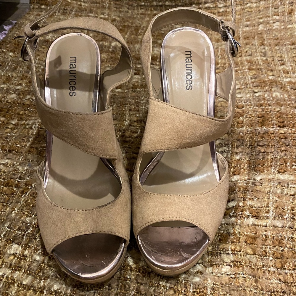 Nude Wedges - Size 7
